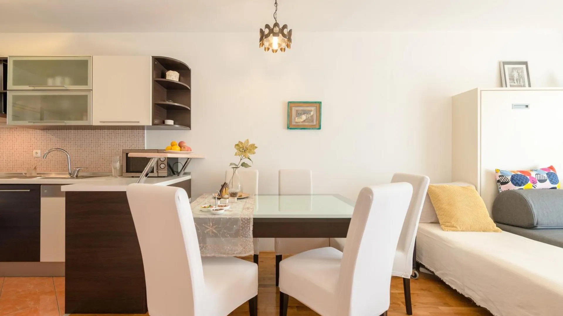 Comfy & Urban Apartment On Znjan Near Beach Split