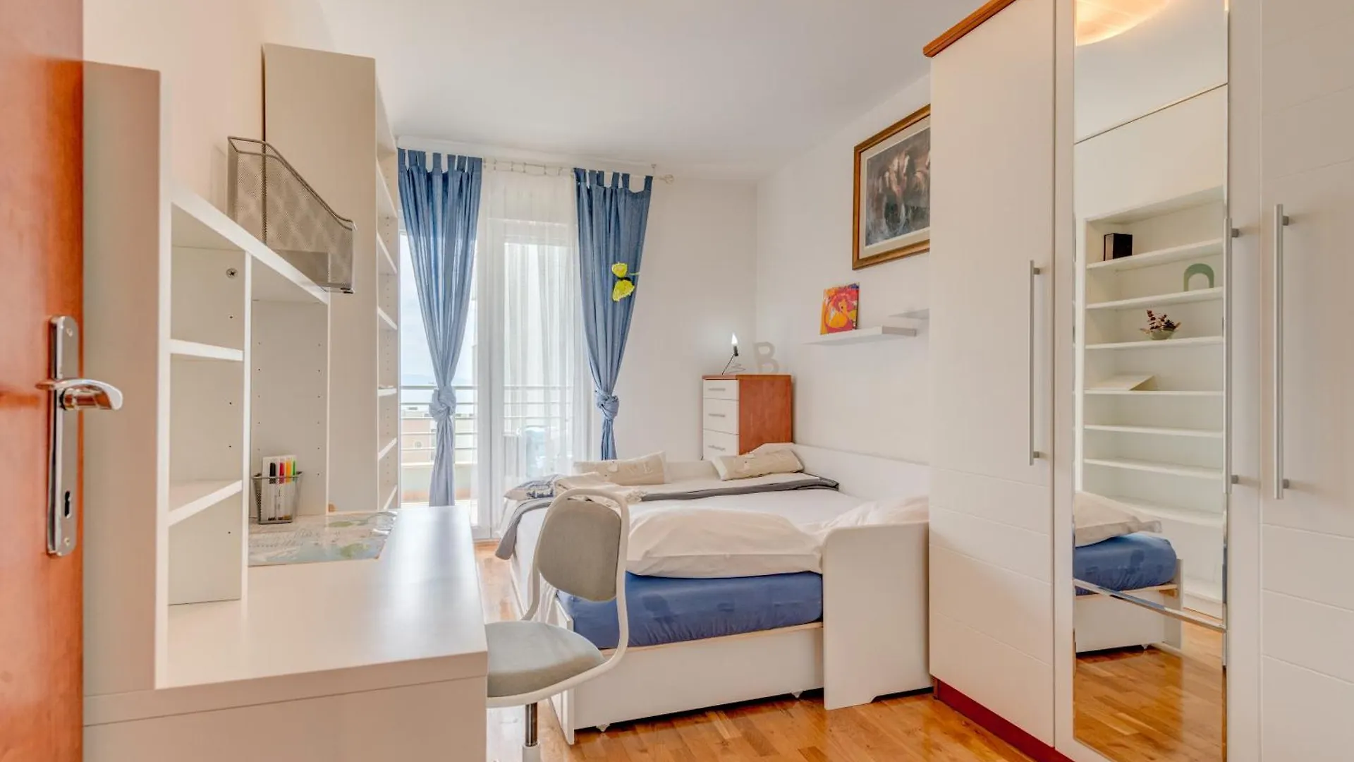 Comfy & Urban Apartment On Znjan Near Beach Split