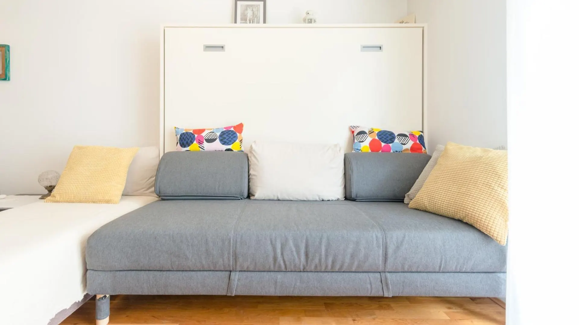Comfy & Urban Apartment On Znjan Near Beach Split