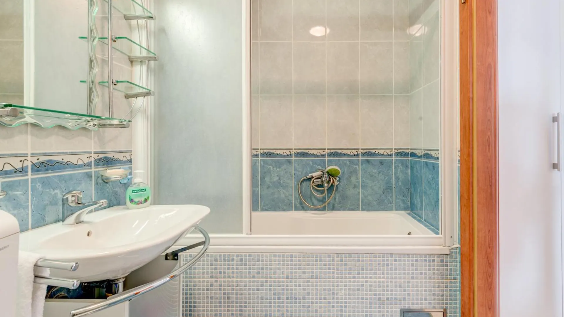 Comfy & Urban Apartment On Znjan Near Beach Split